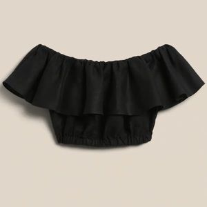 Linen for summer! Wear on- or off-shoulder NWT Black Linen Ruffle Crop Top